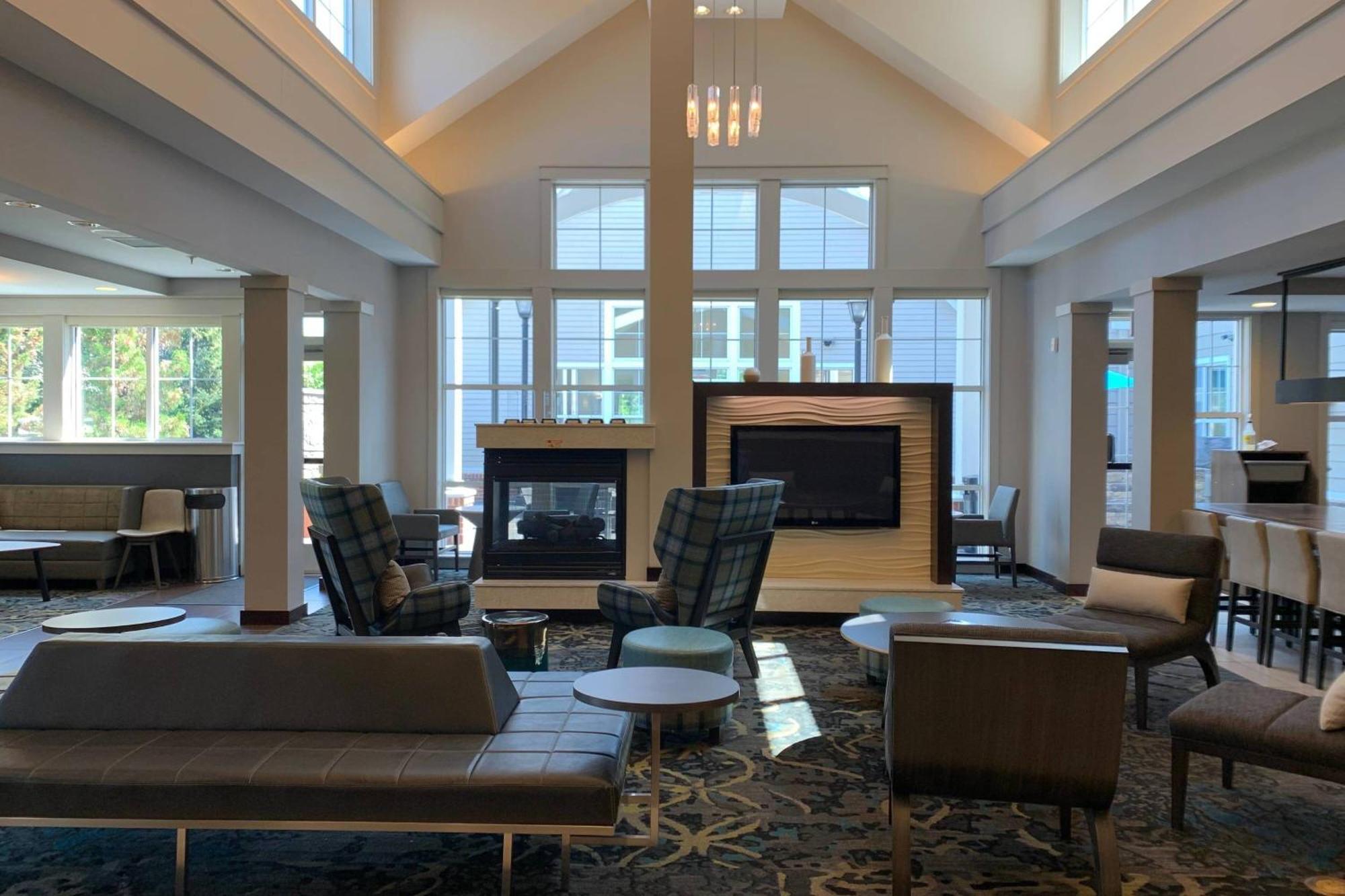Residence Inn Concord Bagian luar foto